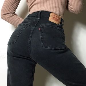 🚫SOLD🚫Vintage Levi’s 500 high waisted jeans